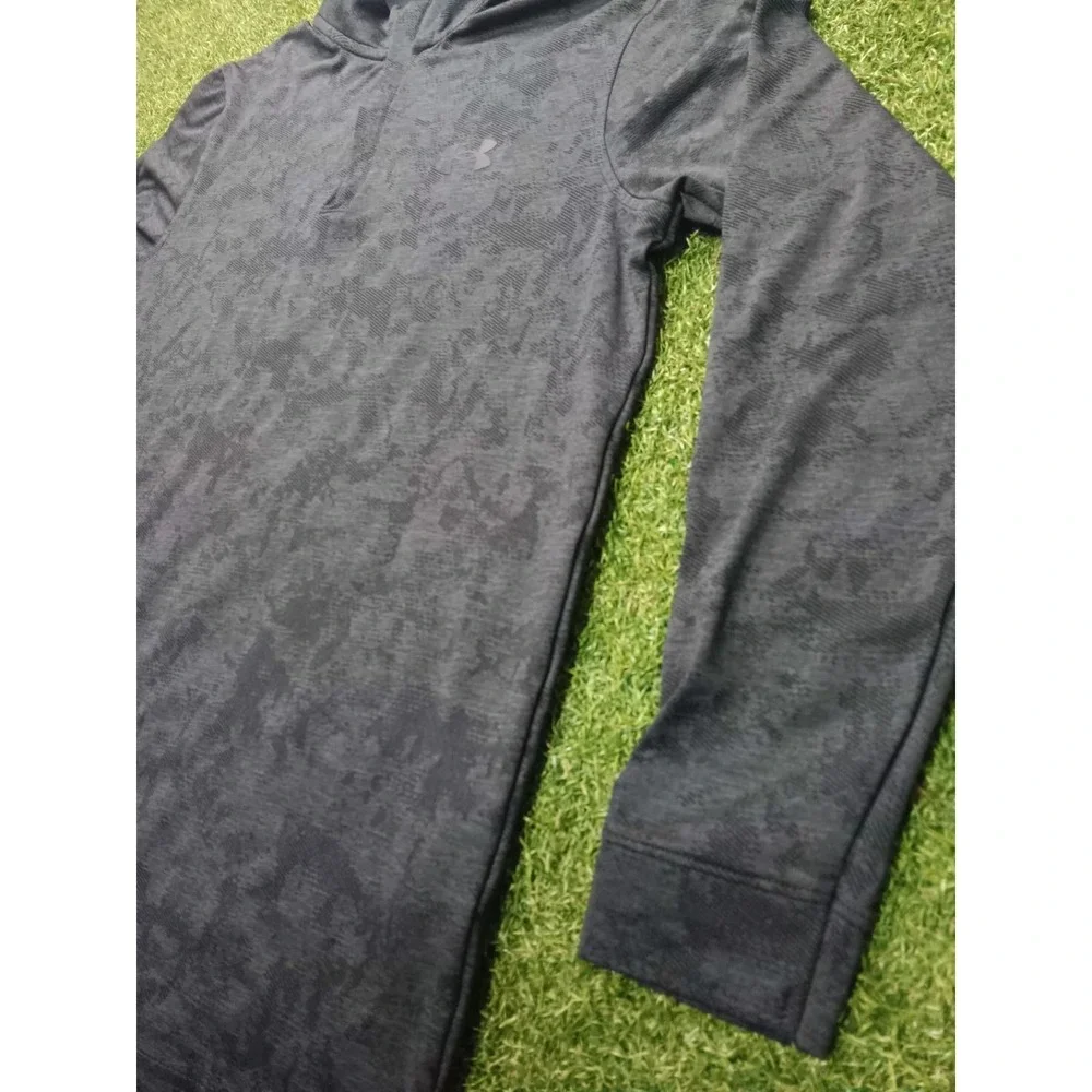 Under Armour UA Playoff Golf Top Mens Small Gray‎ Camouflage Jacquard UPF 50+